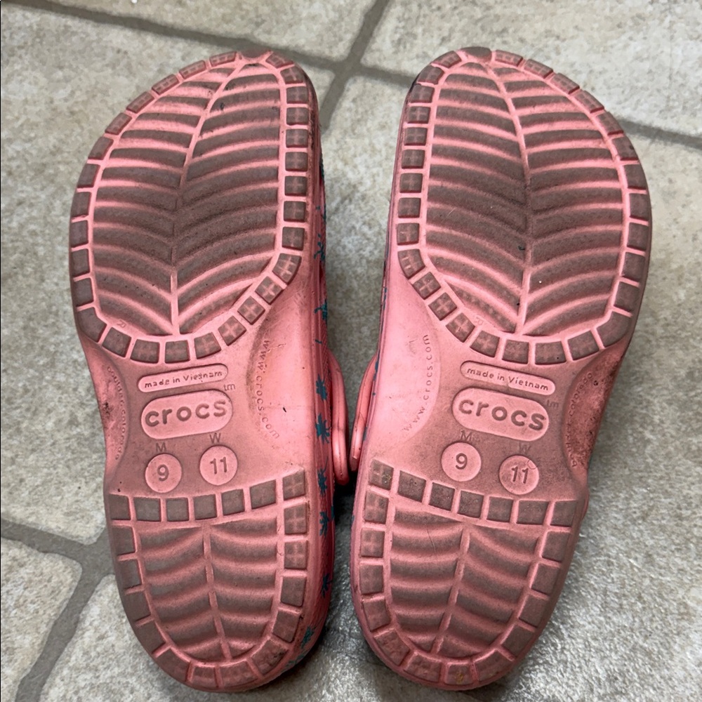 CROCS Pink and Teal Palm Trees - Picture 5 of 5